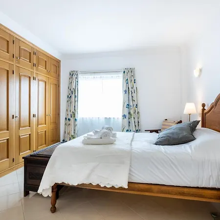 Appartement Floor With Great Views! *
